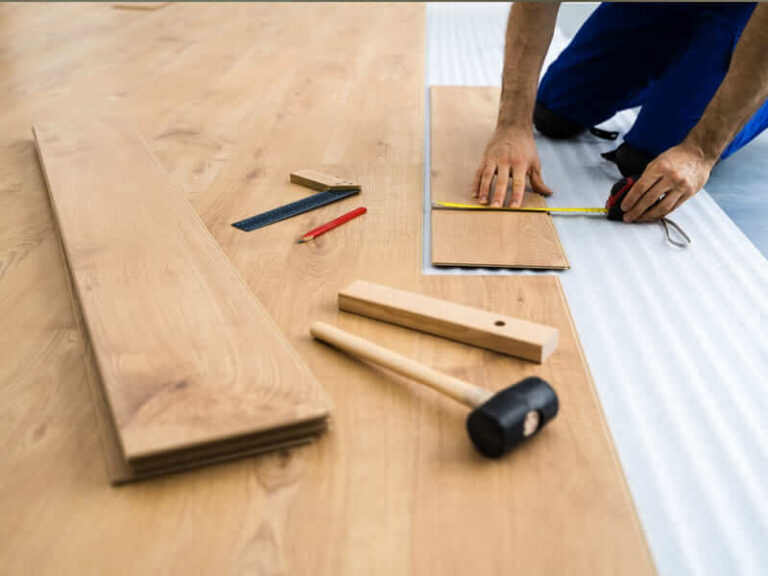 Calgary Laminate Flooring Contractors | Laminate Flooring Near Me - HH Flooring