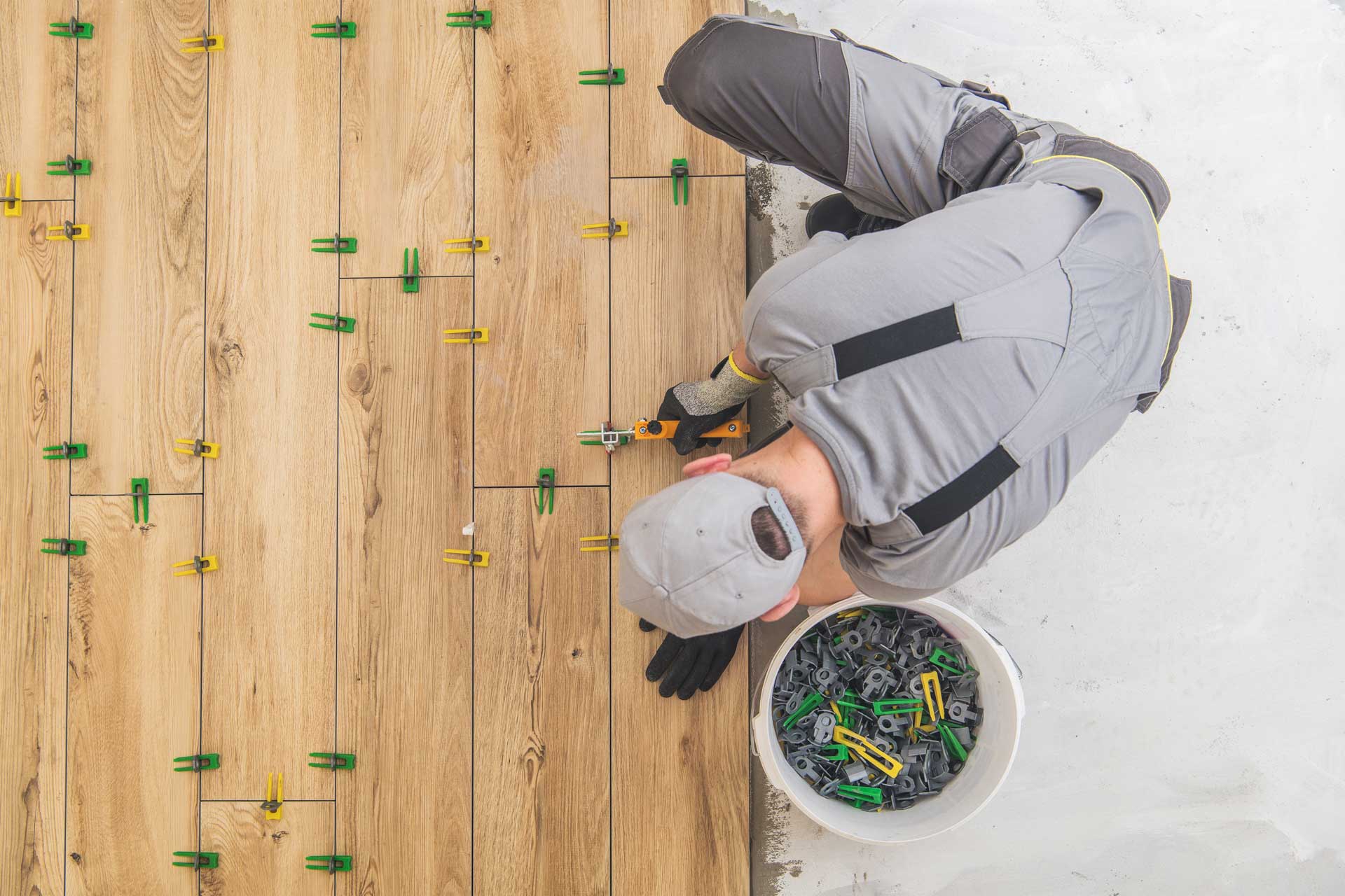 Tiles Flooring Installers in Calgary, AB - HH Floorinng